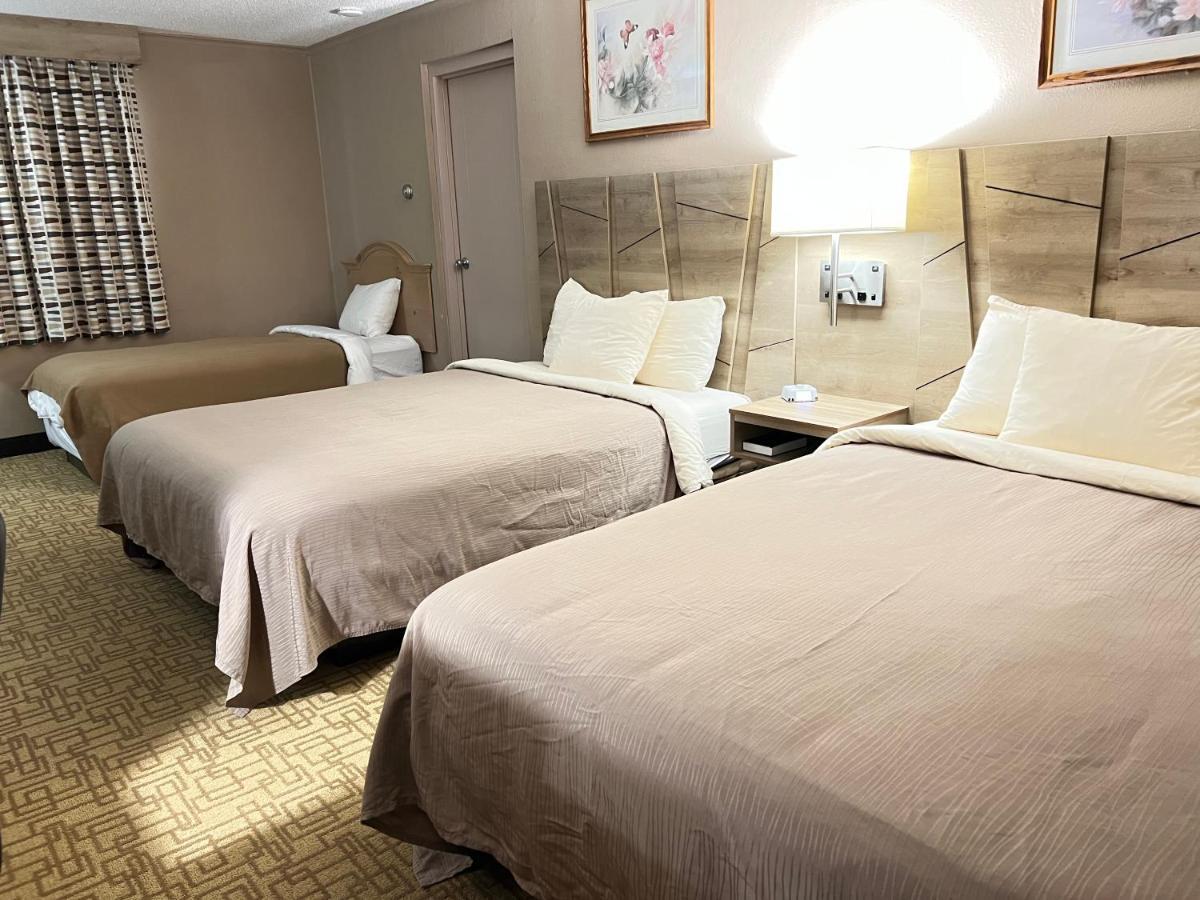 Viking Arms Inn - Ludington Kültér fotó